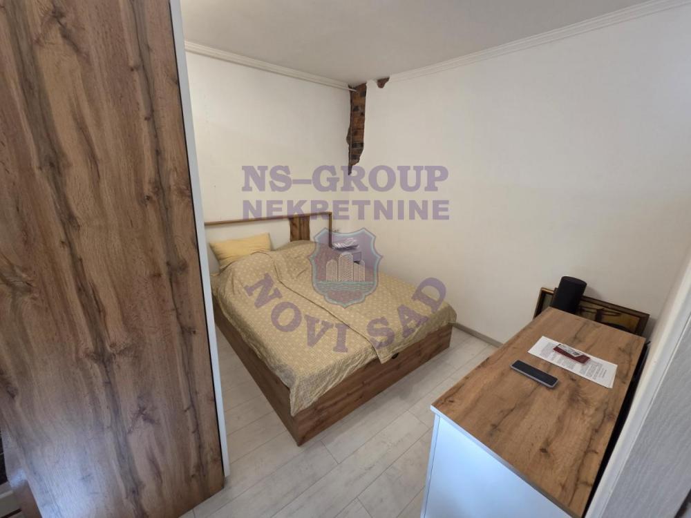 Slika 2 - Jednosoban, 34m2, Novo naselje Novi Sad, sa terasom
